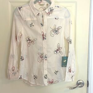 True Grit Long Sleeve Embroidered Button down - NWT